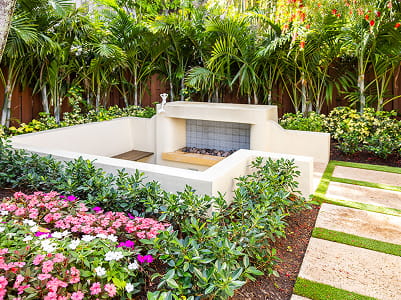 Retaining & Seating Walls